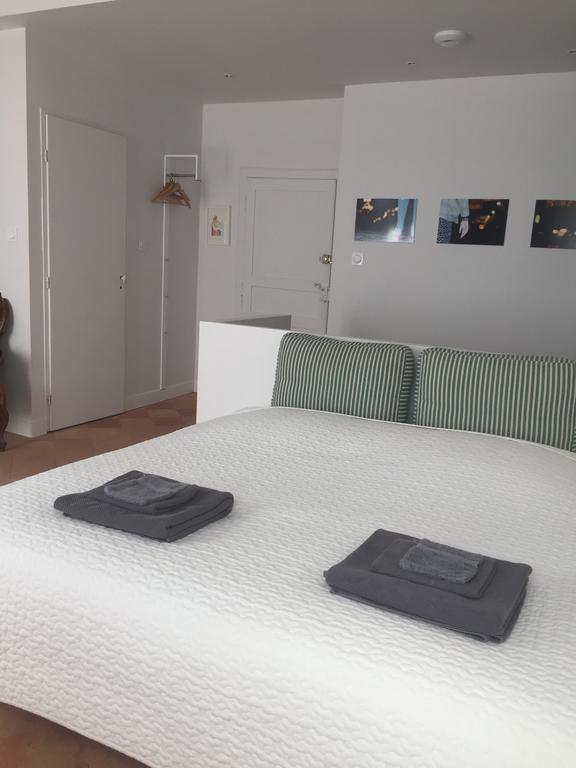 B&B Le Chat Qui Dort Montricoux Dış mekan fotoğraf