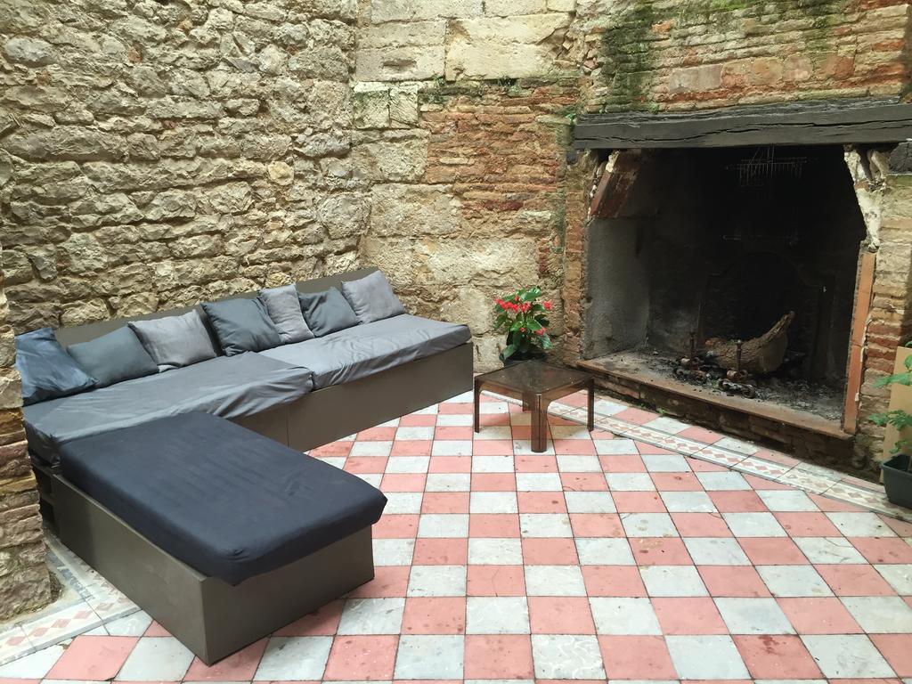 B&B Le Chat Qui Dort Montricoux Dış mekan fotoğraf